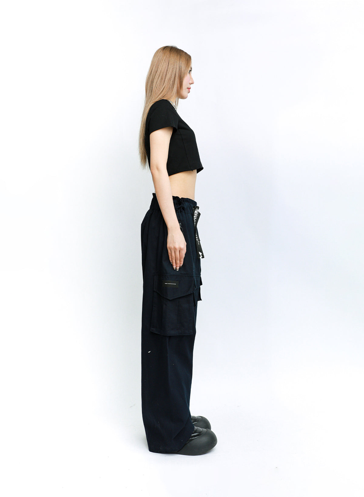 MULTI-POCKET TROUSERS