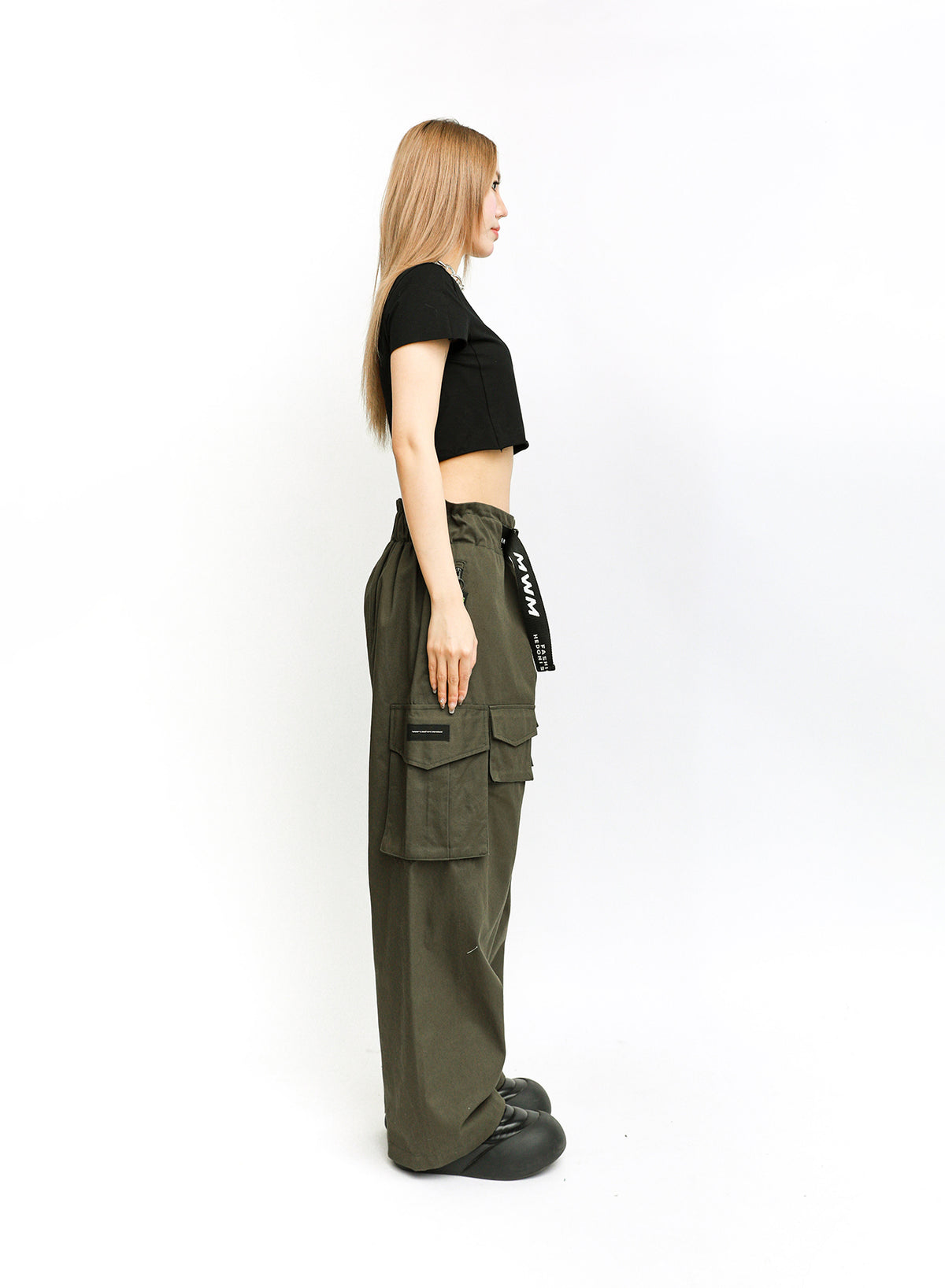 MULTI-POCKET TROUSERS
