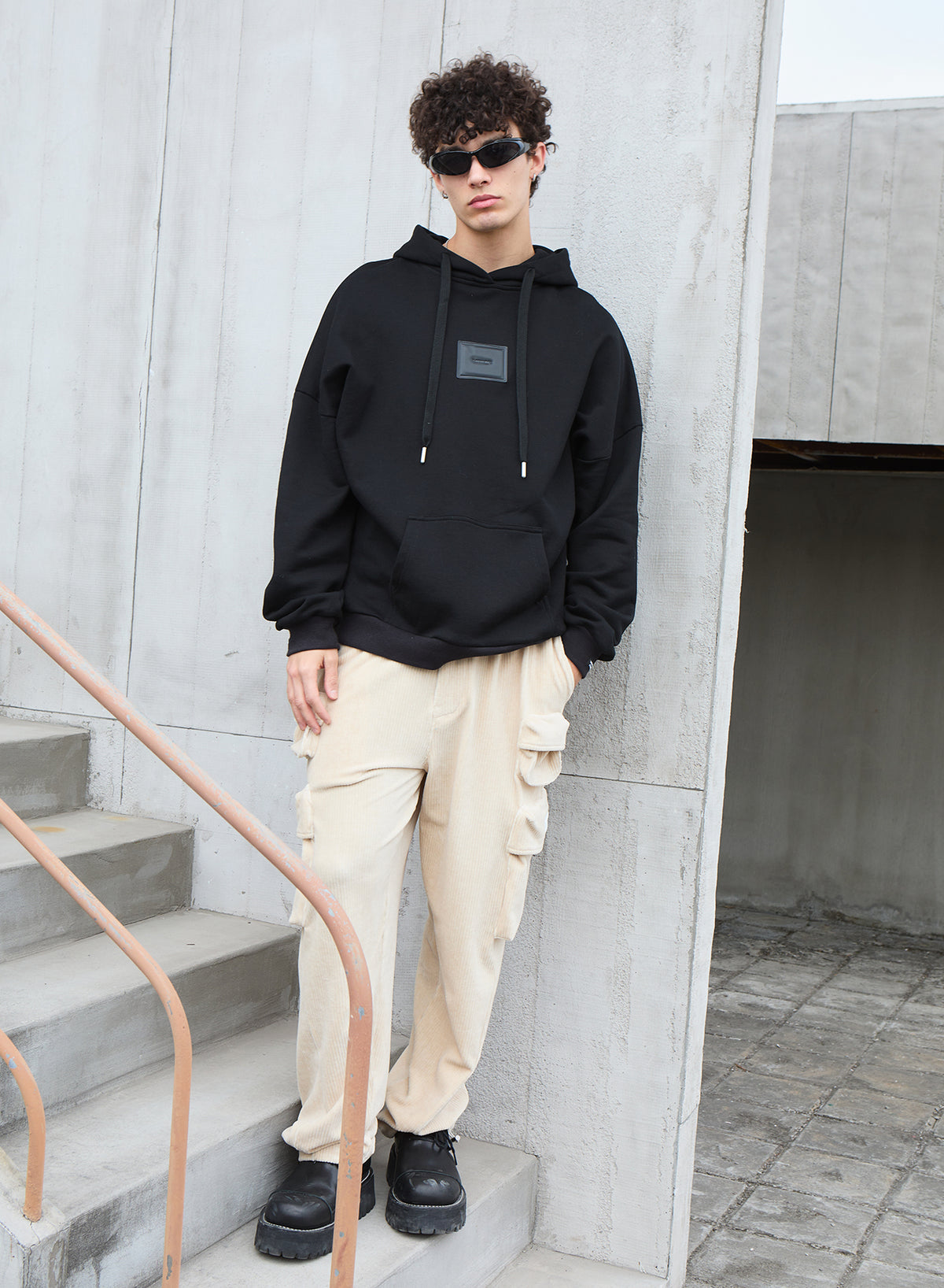 MULTI-POCKET TROUSERS