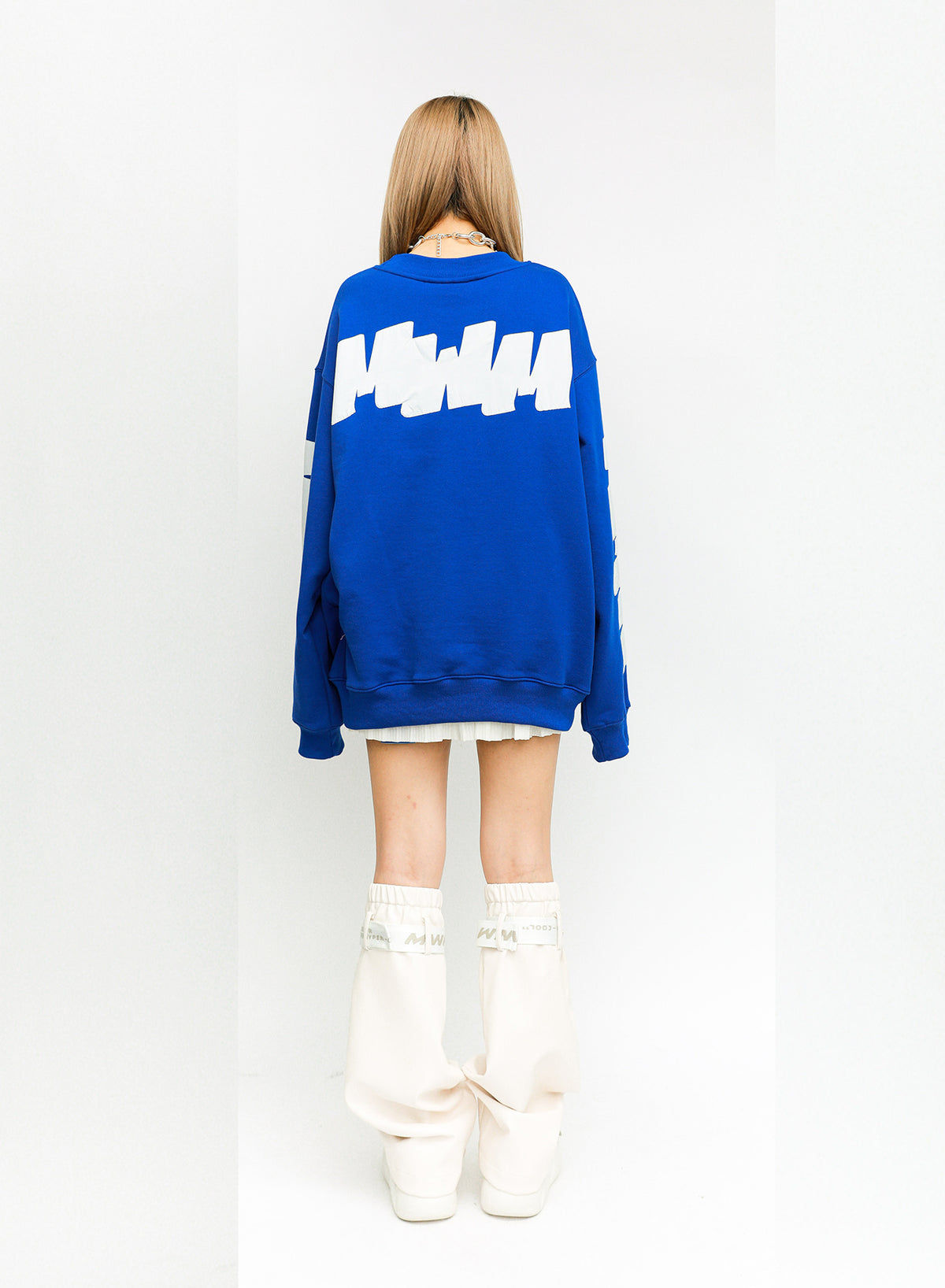 MWM SWEATSHIRT