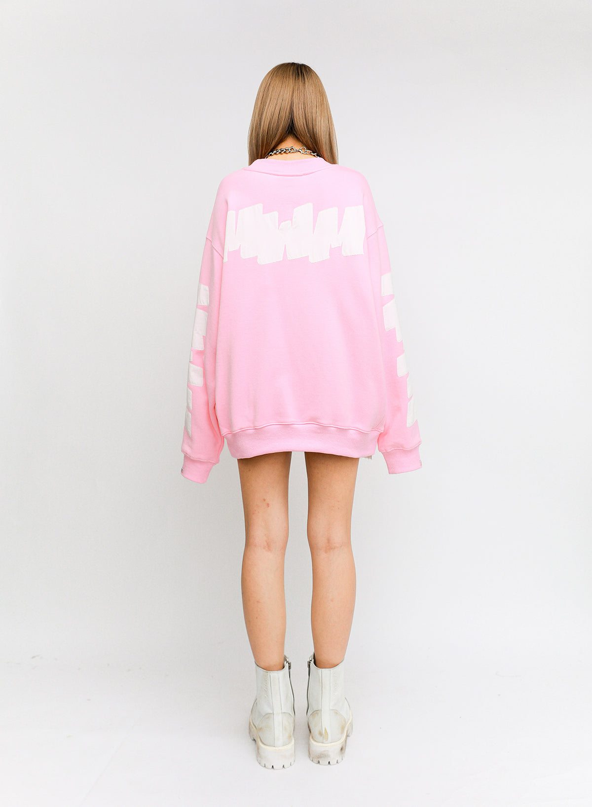 MWM SWEATSHIRT