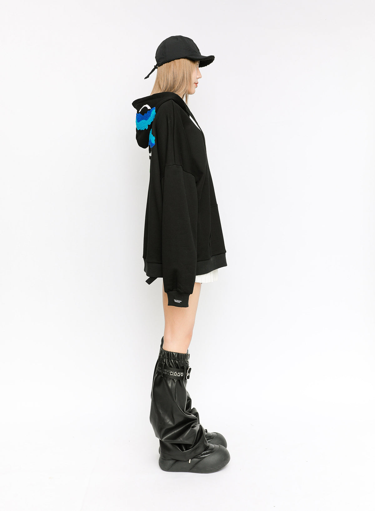 EYES HOODIE