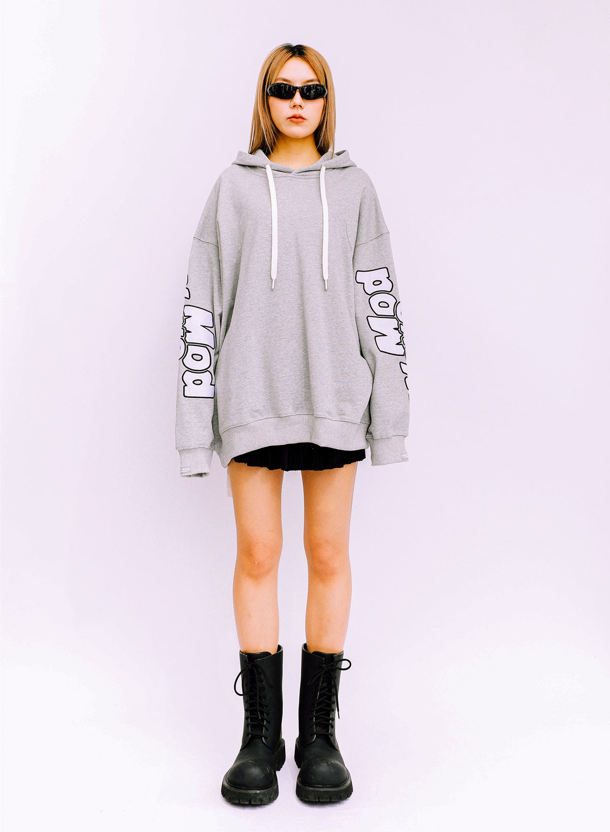 SUDADERA CON CAPUCHA VANGUARD'S DOG