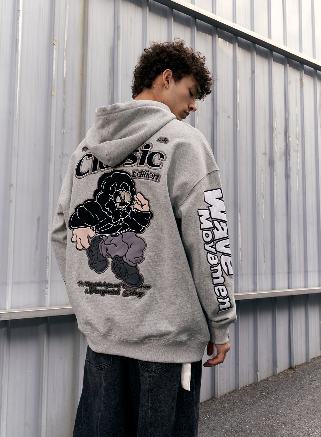 SUDADERA CON CAPUCHA VANGUARD'S DOG