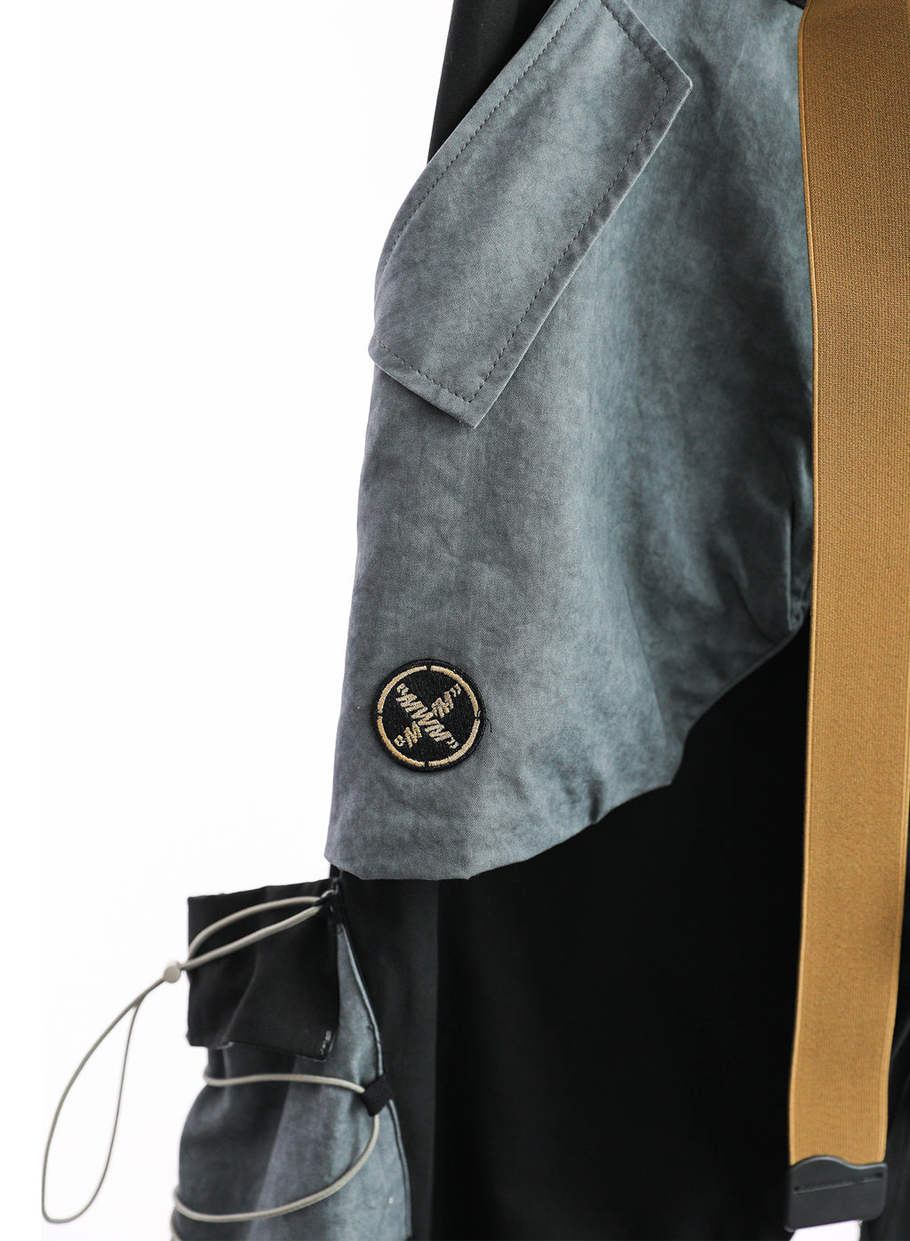 PANTALÓN CON BOLSILLOS MWM