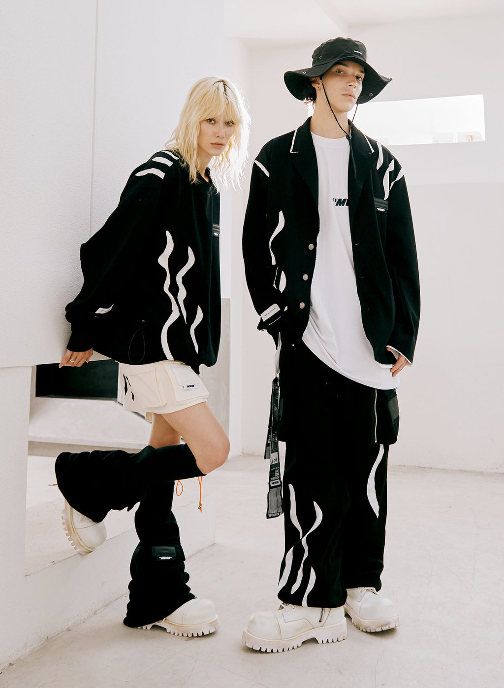 MWM SPLIT PANTS