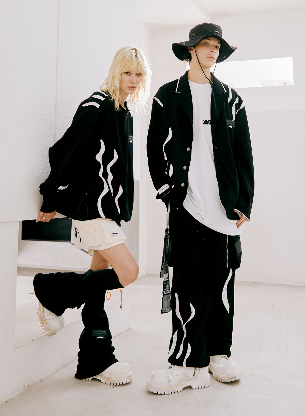 MWM SPLIT PANTS