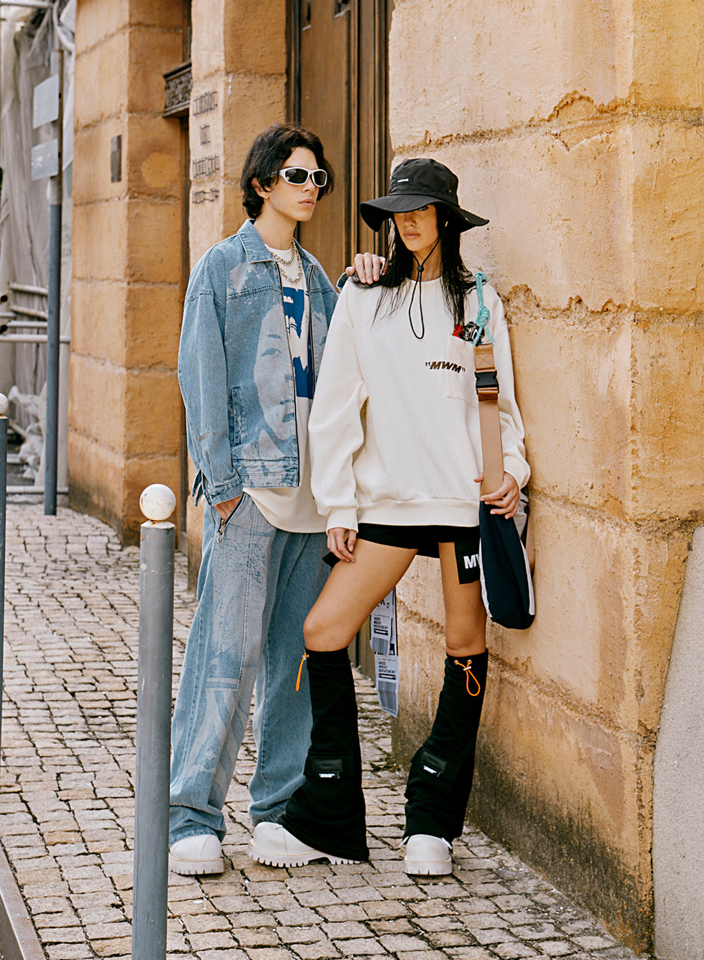 MWM PRINT DENIM JEANS