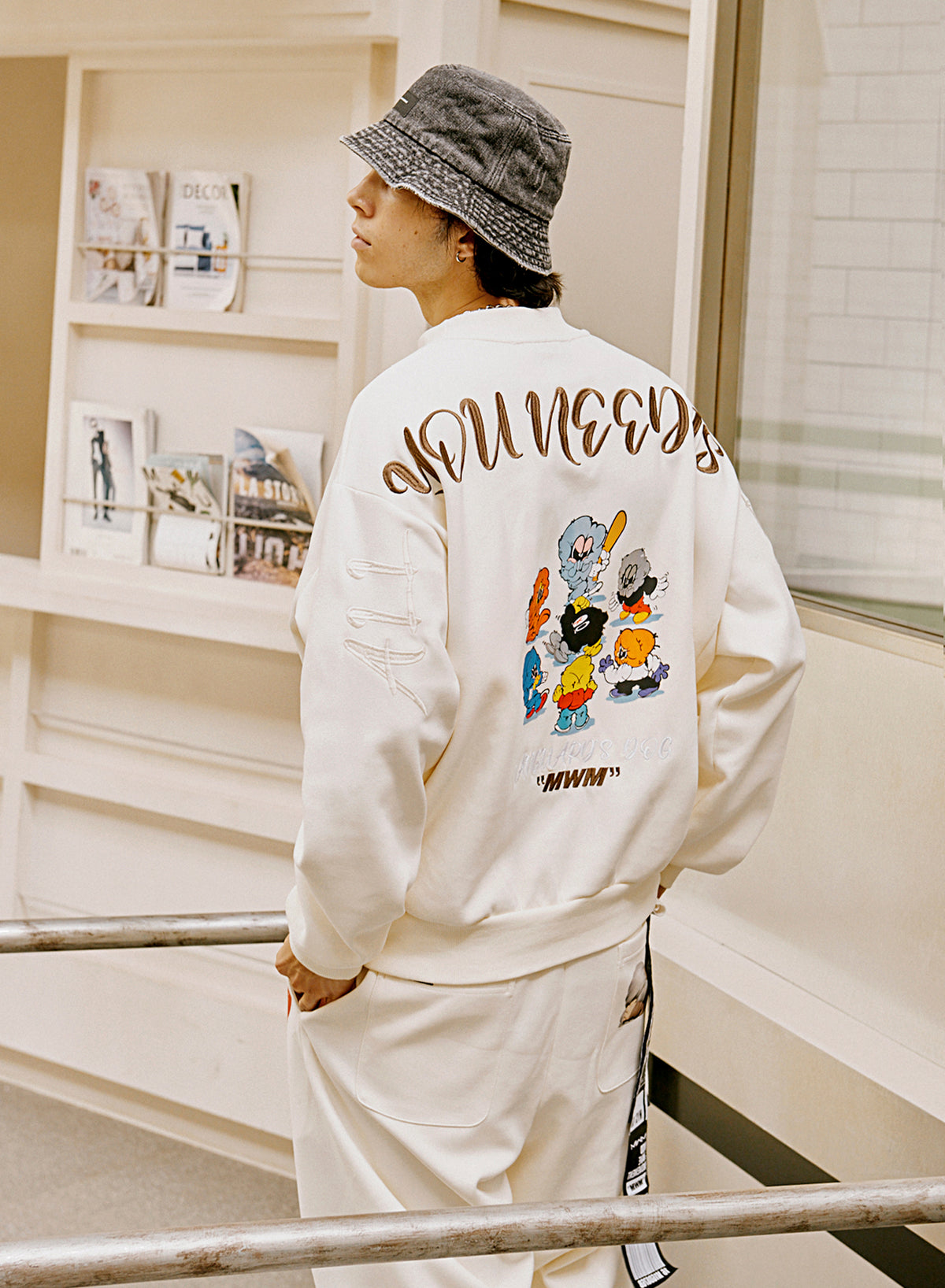 SUDADERA MWM VANGUARD'S DOG