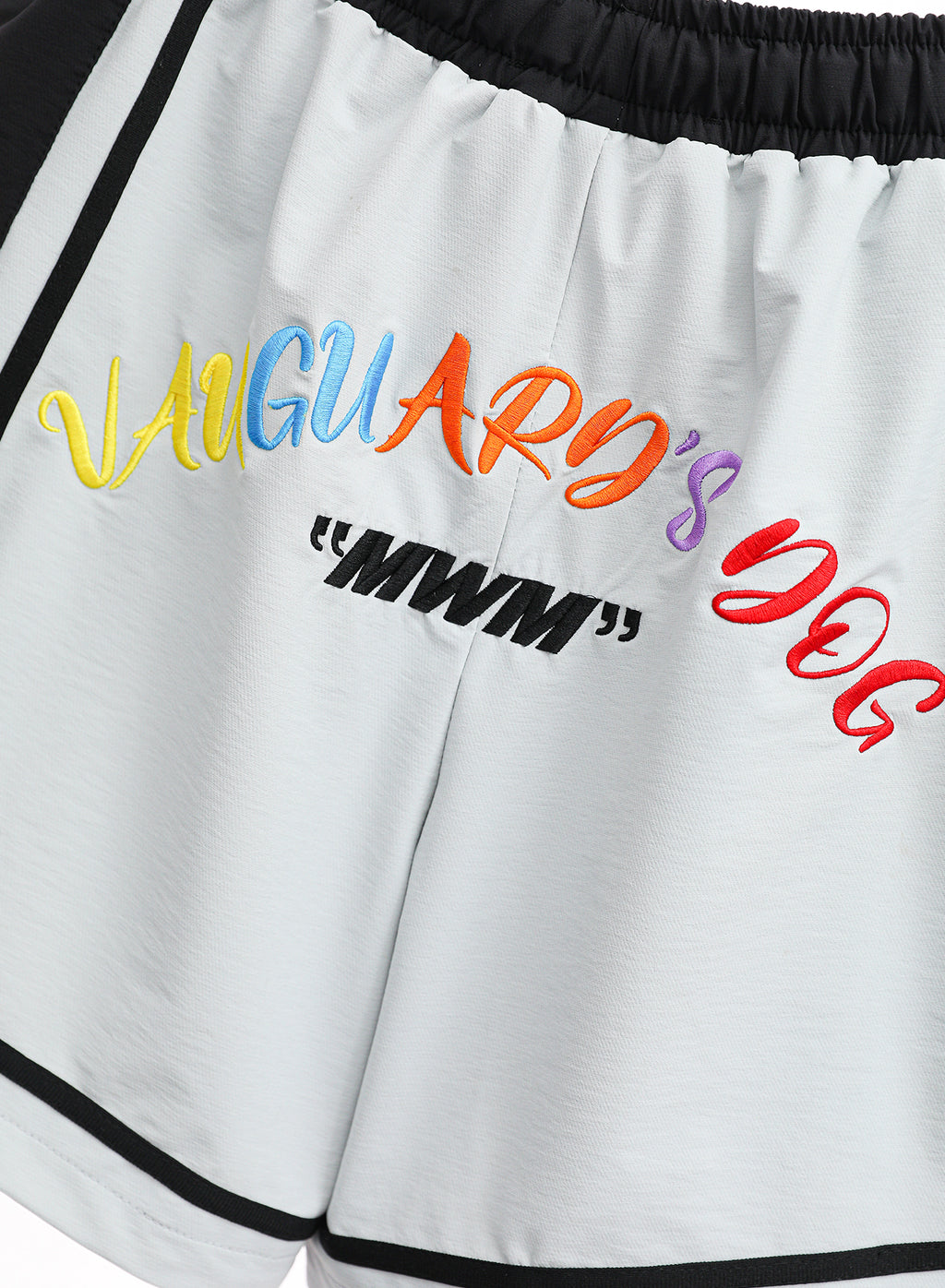 MWM Vanguard's Dog Bermuda