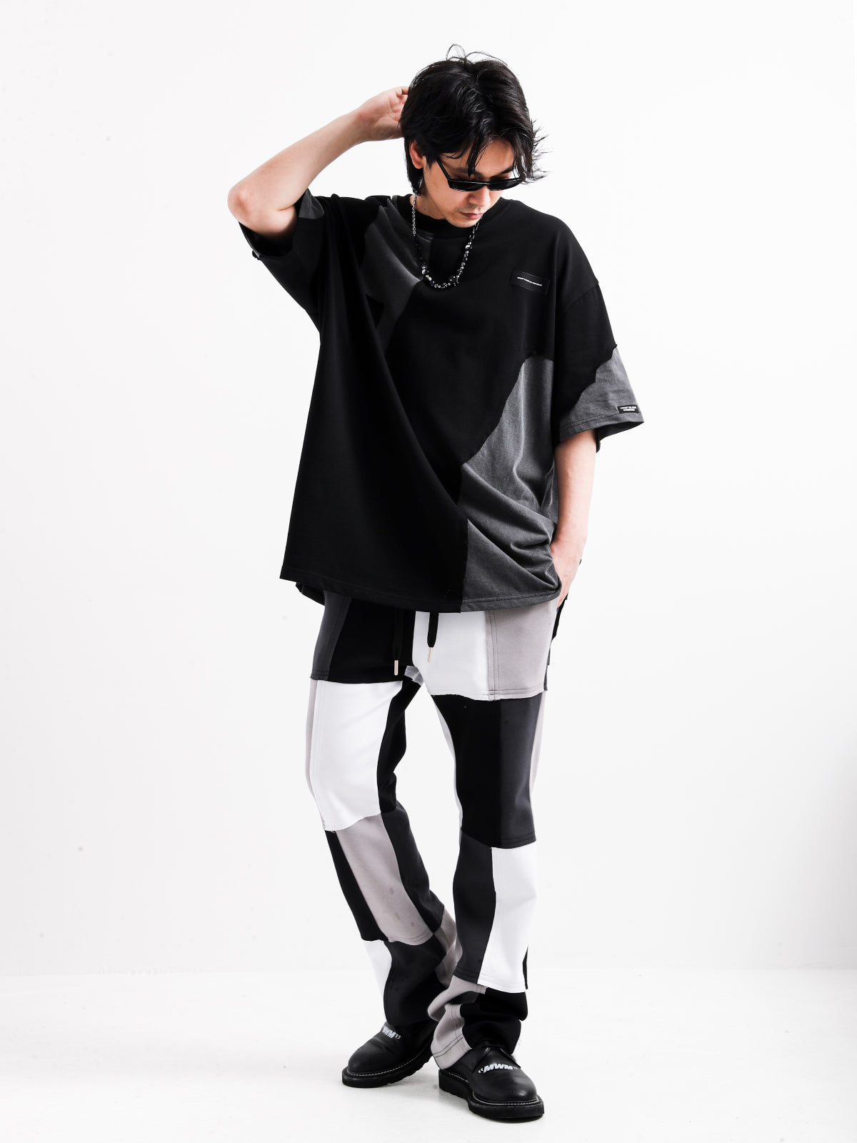 COLOR BLOCK TROUSERS