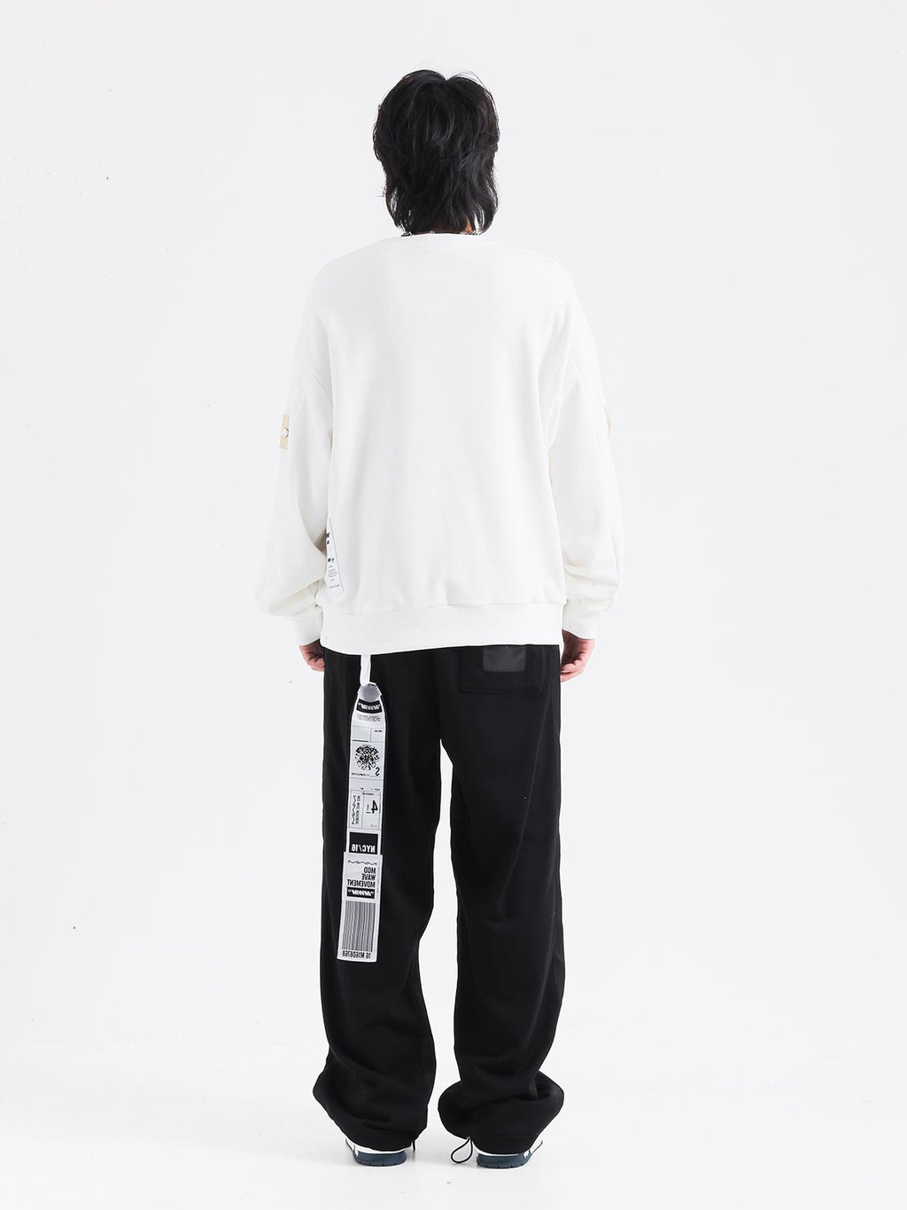 BASIC SWEATER