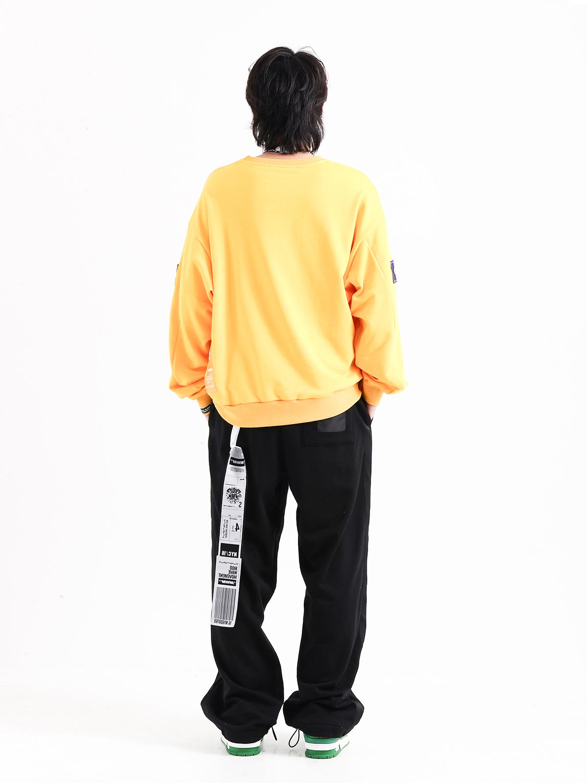 BASIC SWEATER