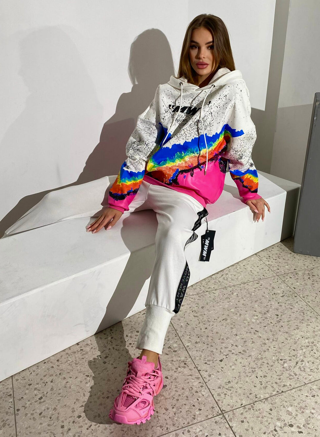 RAINBOW SWEATSHIRT