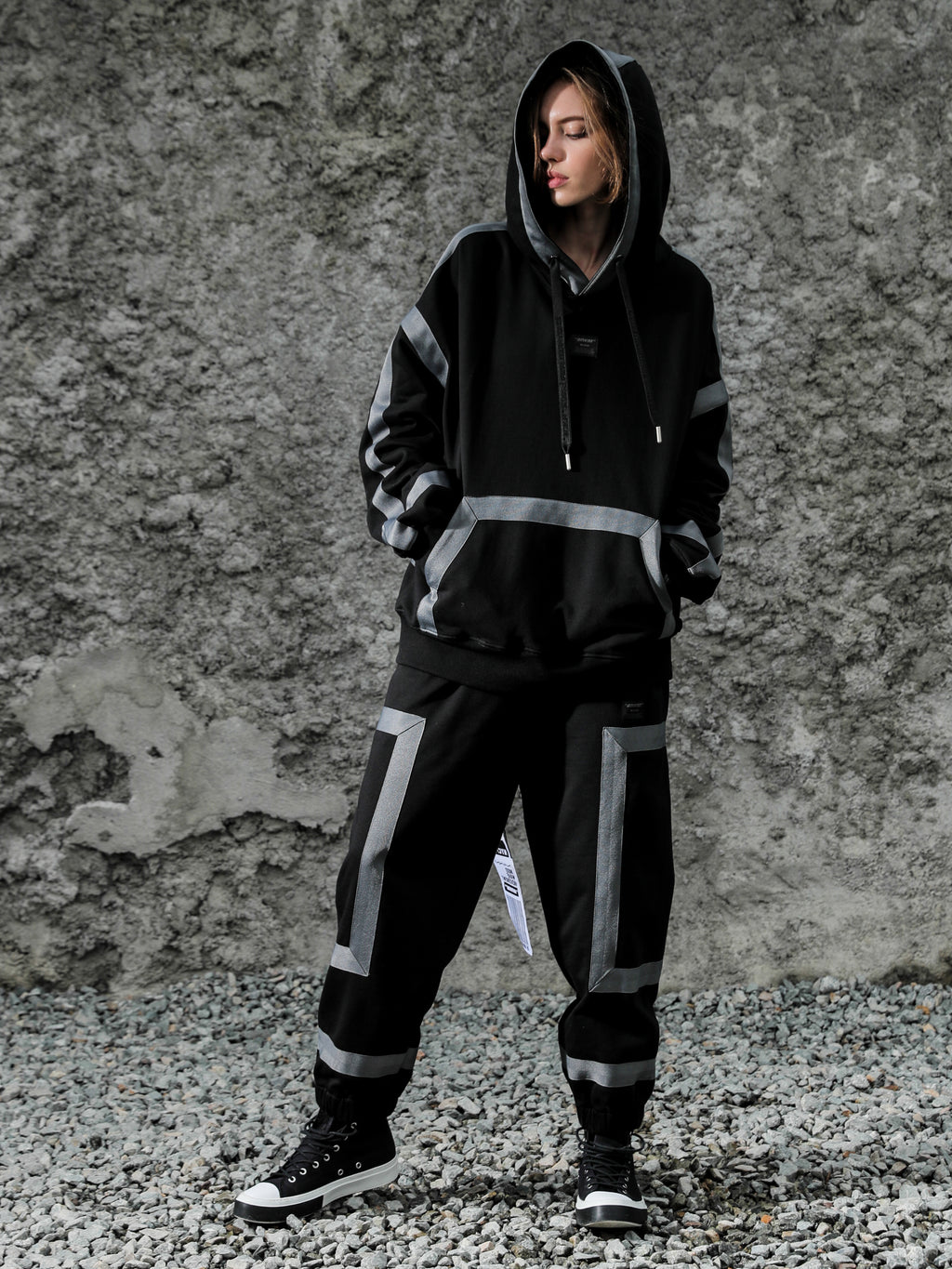 BLOCK SWEATER