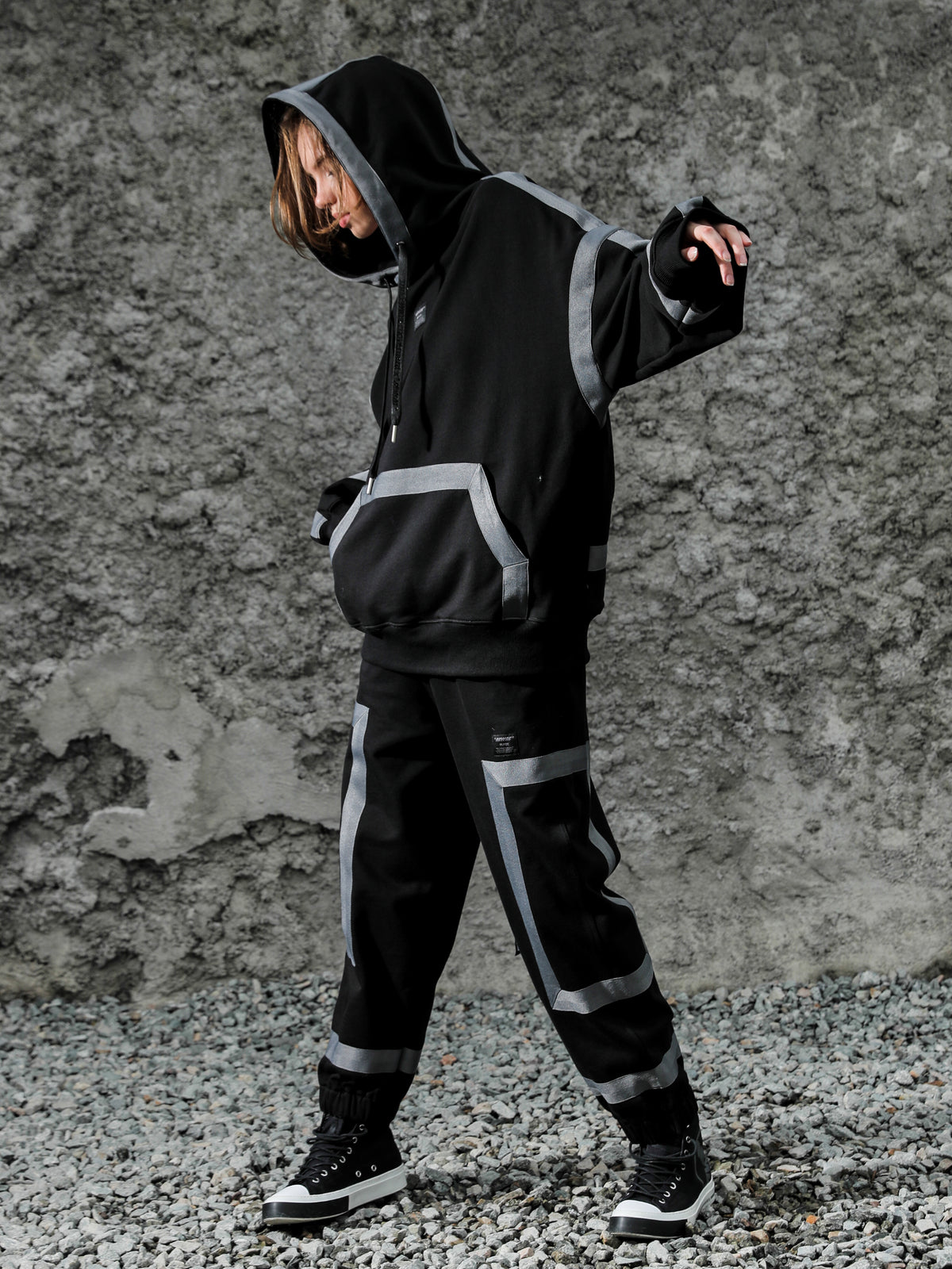 BLOCK SWEATER