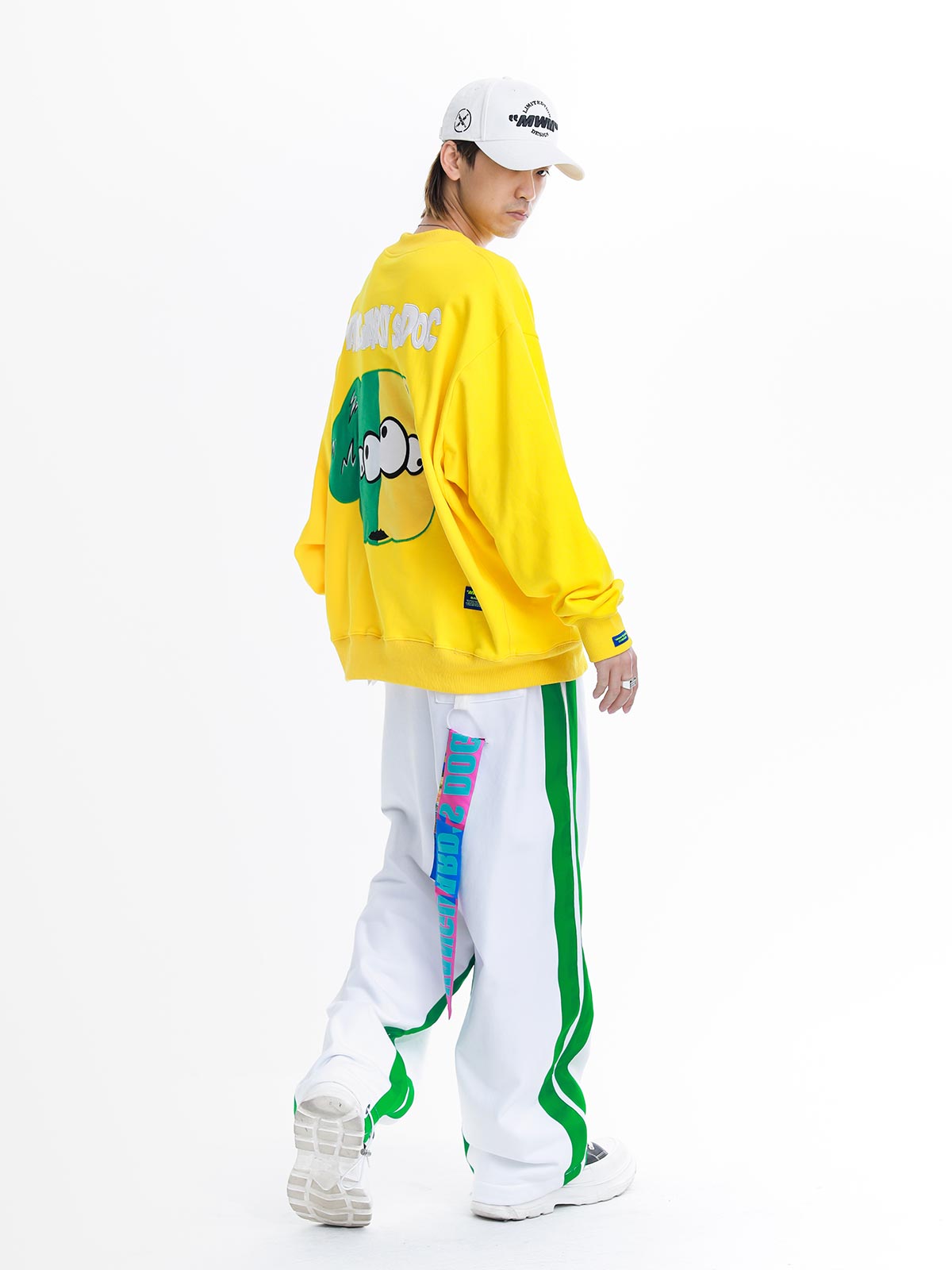 VANGUARD'S DOG SWEATSHIRT