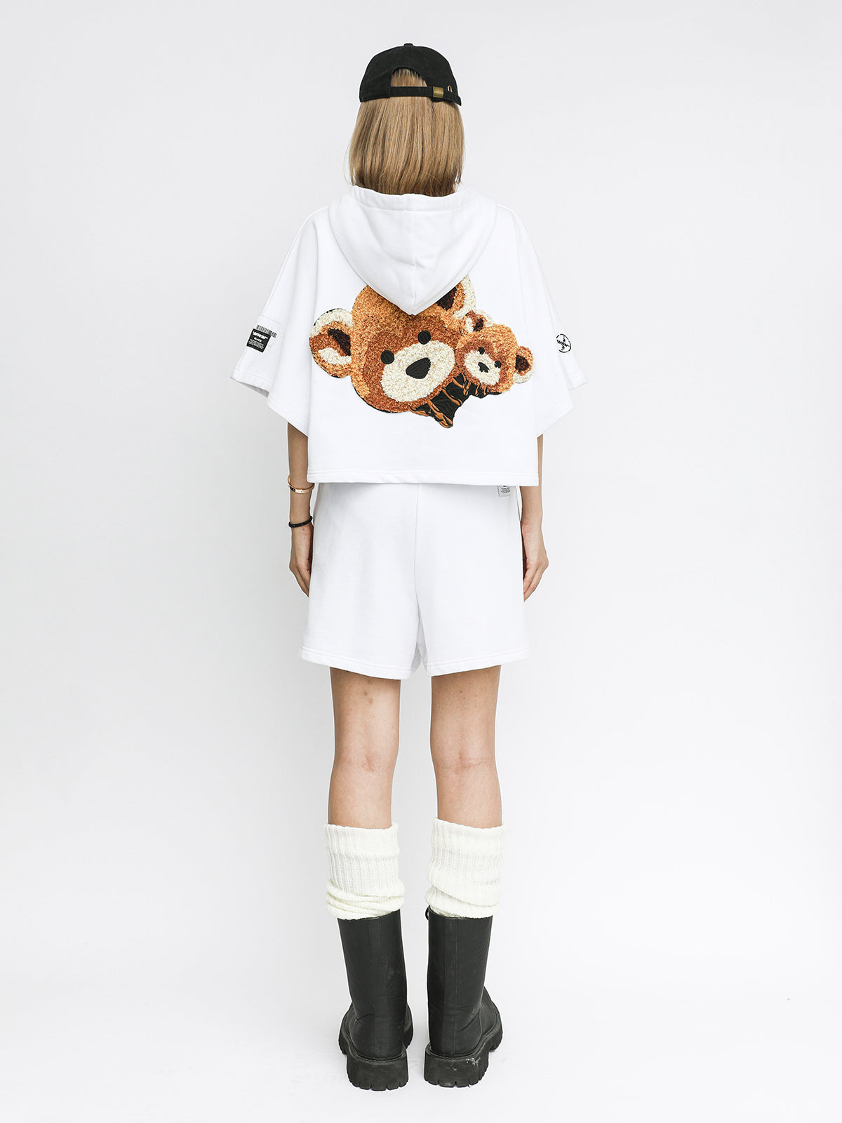 TEDDY CROPPED SWEATSHIRT